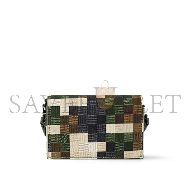 LOUIS VUITTON MASTER STEAMER WEARABLE WALLET 